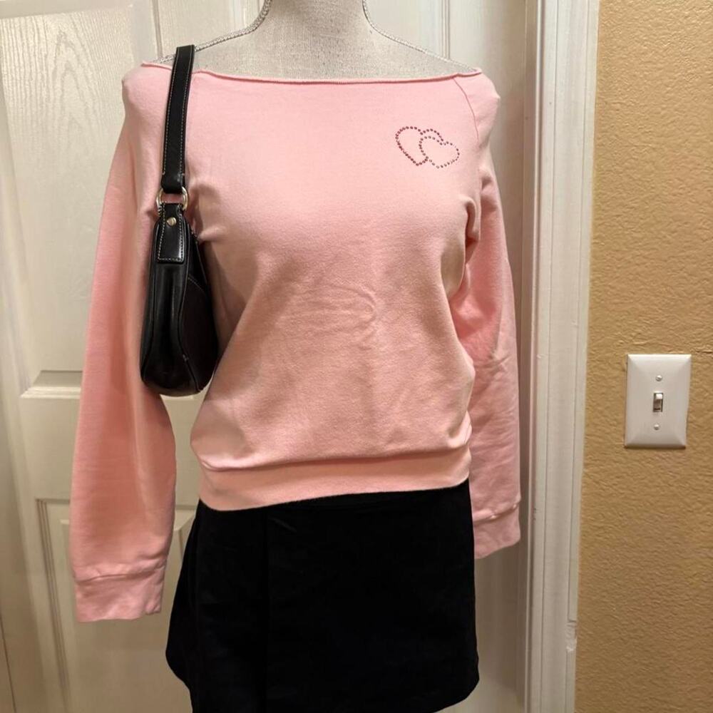 Mossimo pink off the shoulder sweatshirt with heart rhinestones. Size small